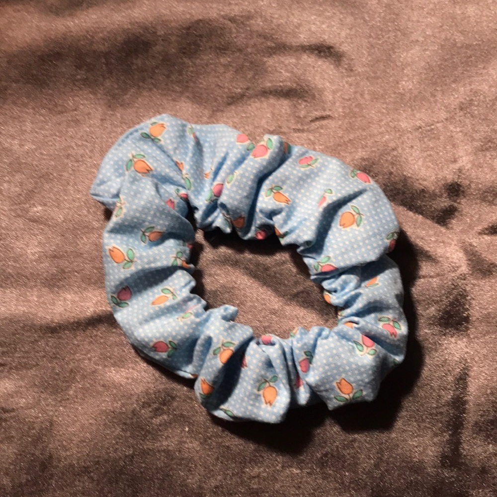 Two Scrunchies